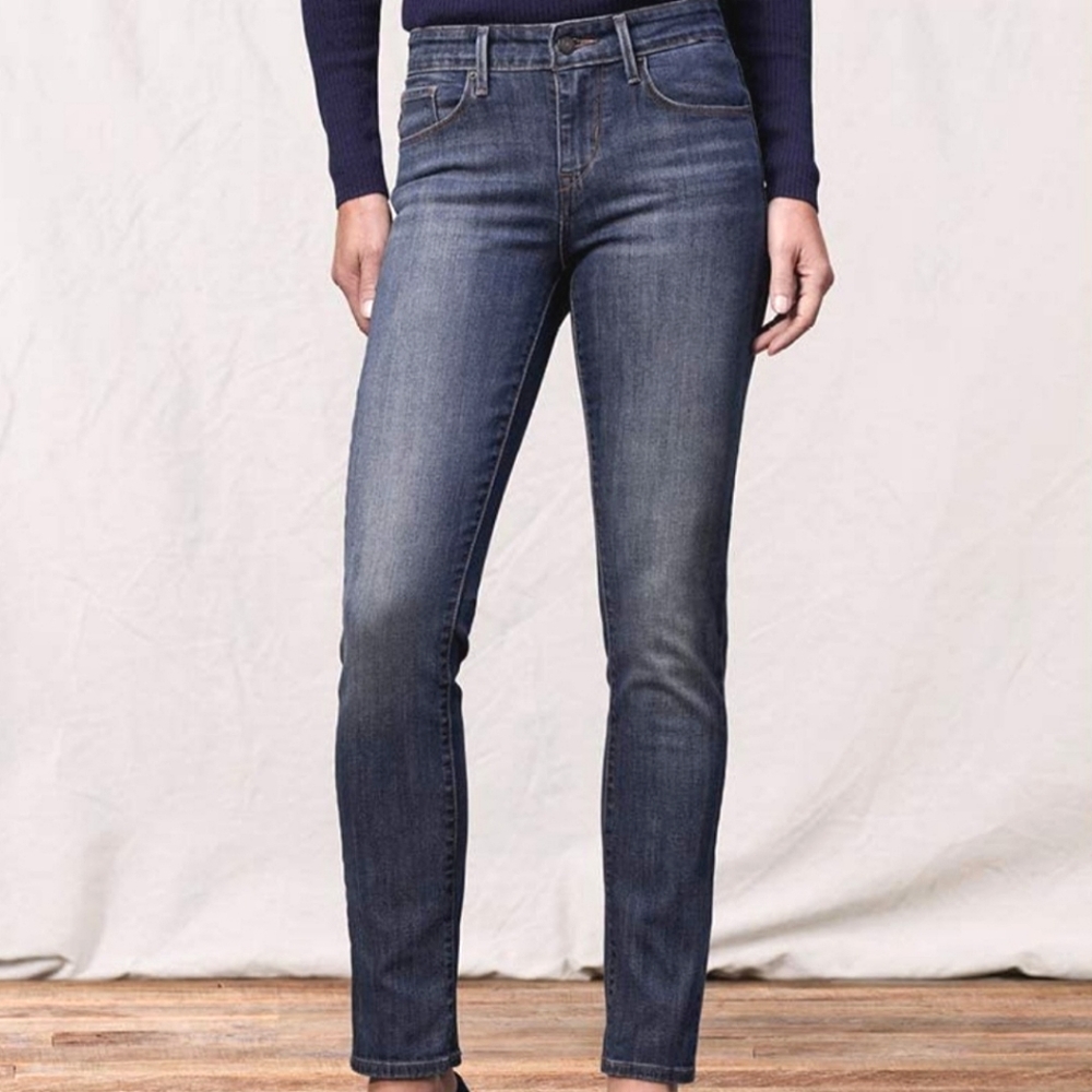 Levi's Mid Rise Skinny Jeans Size 12